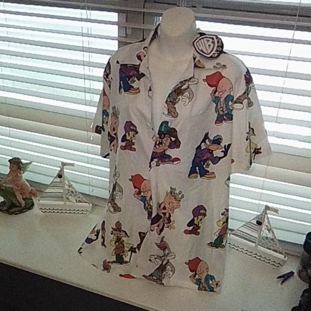 Warner Bros blouse